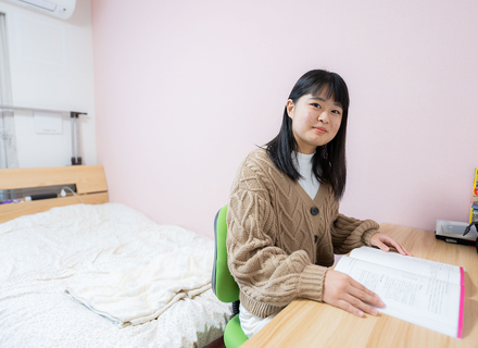 平岡栄養士専門学校の特長２