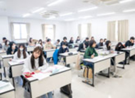 静岡医療学園専門学校の特長３