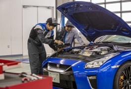 専門学校　日産愛知自動車大学校