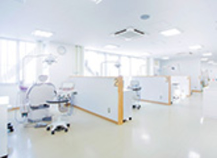 北海道医療大学歯学部附属歯科衛生士専門学校の特長１