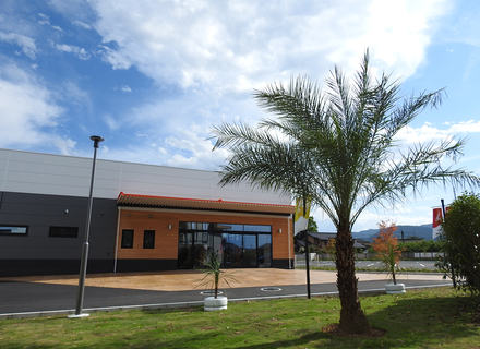 専門学校　越生自動車大学校の特長２