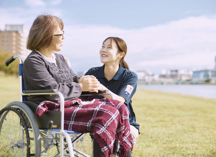 国際こども・福祉カレッジの特長１