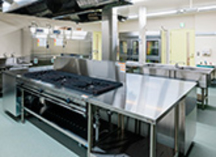 佐伯栄養専門学校の特長１