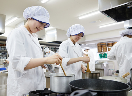 名古屋文理栄養士専門学校の特長３