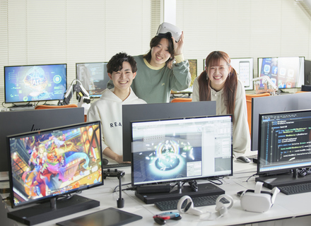新潟コンピュータ専門学校の特長１