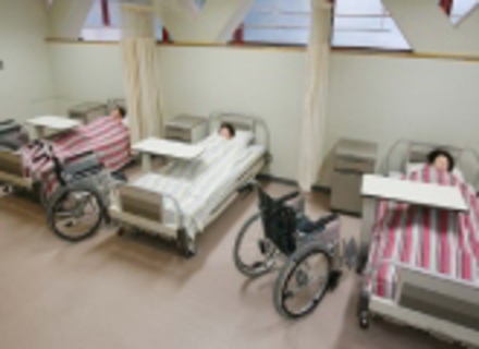 ナゴノ福祉歯科医療専門学校の特長２