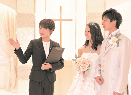 大阪ホテル鉄道＆ブライダルビューティー専門学校の特長２