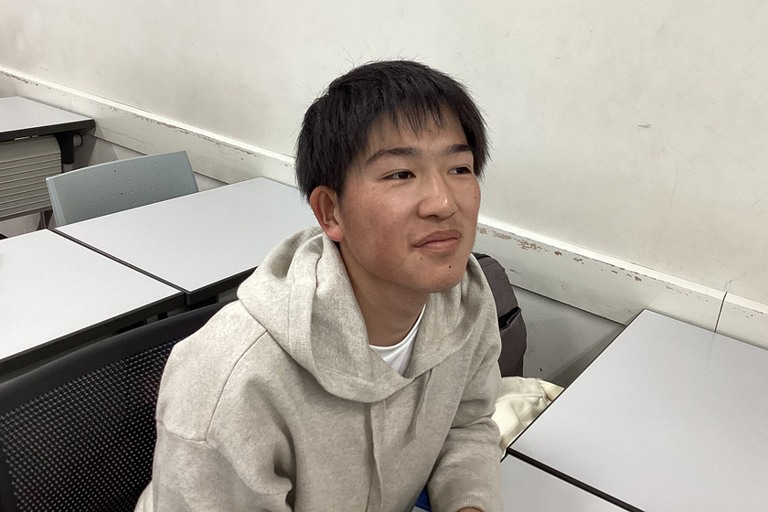 大阪ホテル鉄道＆ブライダルビューティー専門学校の学生