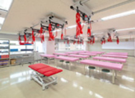 東北保健医療専門学校の特長２