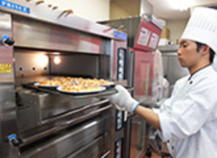 豊橋調理製菓専門学校の特長１