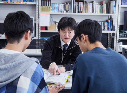太田情報商科専門学校の特長３