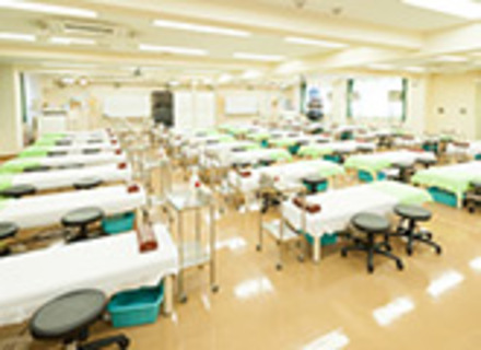 東洋鍼灸専門学校の特長１