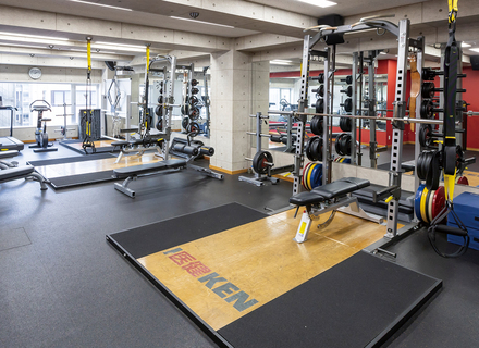 名古屋医健スポーツ専門学校の特長１