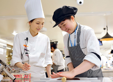 札幌スイーツ＆カフェ専門学校の特長１