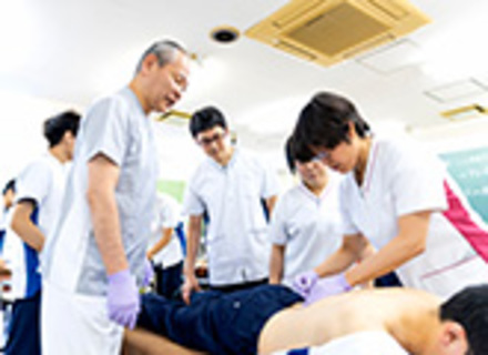 東京呉竹医療専門学校の特長１