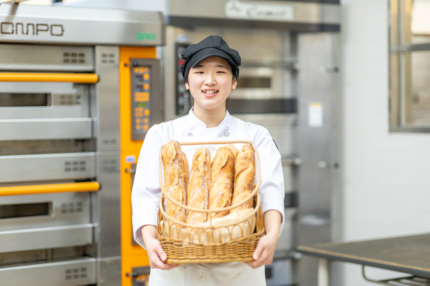 専門学校　福岡ビジョナリーアーツの学生