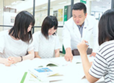 神戸医療福祉専門学校三田校の特長１