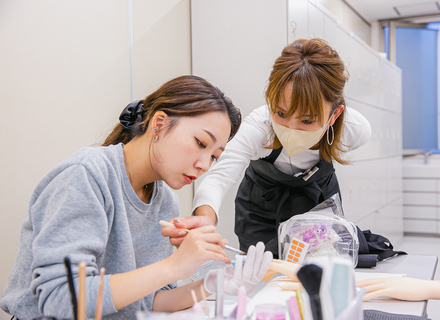 関西ビューティプロ専門学校の特長３