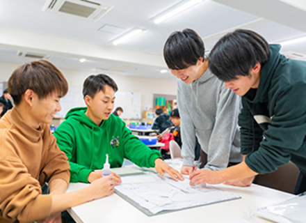 日本工科大学校の特長２