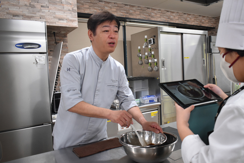 大阪農業園芸・食テクノロジー専門学校の先生