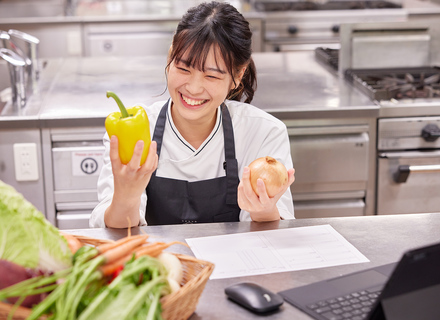 大阪ホテル・ウェディング＆製菓調理専門学校（食＆農業ワールド）の特長３