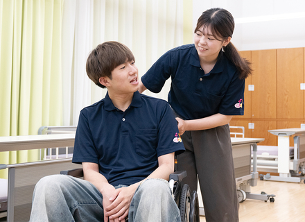 東京未来大学福祉保育専門学校の特長１