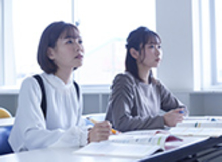 上越公務員・情報ビジネス専門学校の特長３