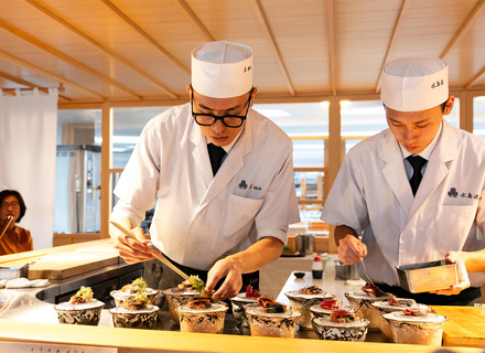東京すし和食調理専門学校の特長２