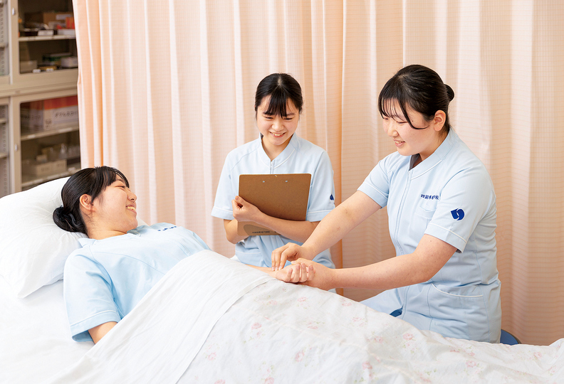 四国医療専門学校の風景