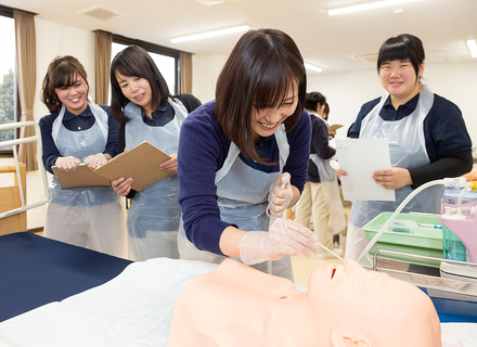 群馬パース大学福祉専門学校の特長２