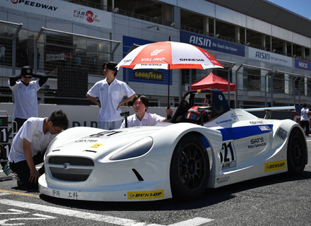 専門学校　静岡工科自動車大学校の特長３