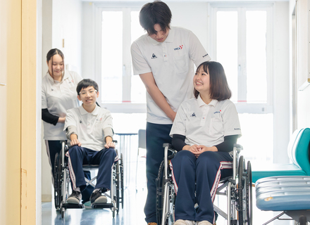 和歌山ＹＭＣＡ国際福祉専門学校の特長１