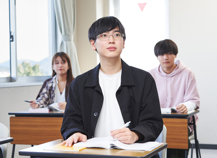 岡山商科大学専門学校の特長３