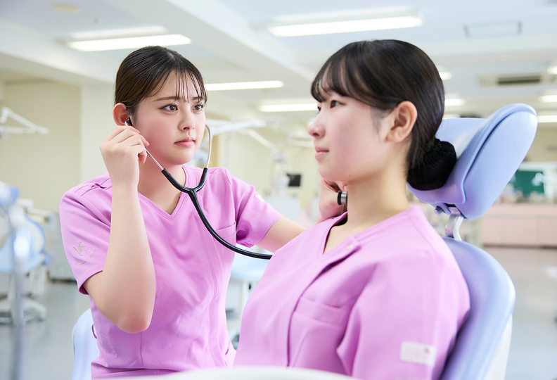 インターナショナル岡山歯科衛生専門学校の風景
