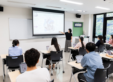 戸田中央看護専門学校の特長１