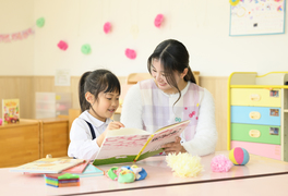 東京保育専門学校