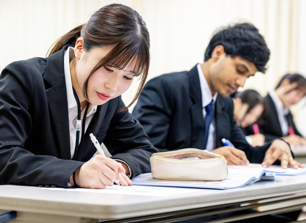 広島 ＹＭＣＡ専門学校の特長２