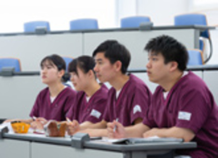 医療専門学校水戸メディカルカレッジの特長２