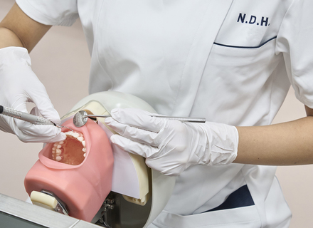 奈良歯科衛生士専門学校の特長１