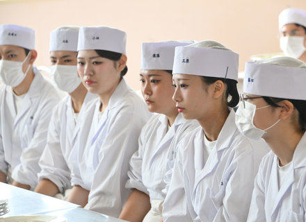 北海道中央調理技術専門学校の特長１