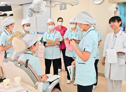 大阪歯科学院専門学校の特長１