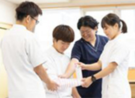 札幌青葉鍼灸柔整専門学校の特長１