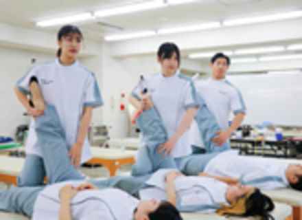 専門学校東都リハビリテーション学院の特長１