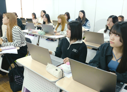 専門学校 デジタル＆ランゲージ 秀林の特長１