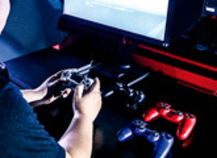 国際テクニカルデザイン・自動車専門学校の特長２