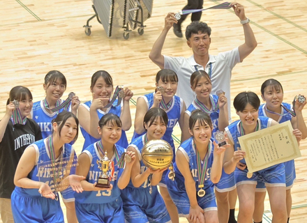 日本健康医療専門学校の特長１
