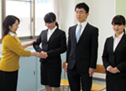 宮崎ビジネス公務員専門学校の特長２