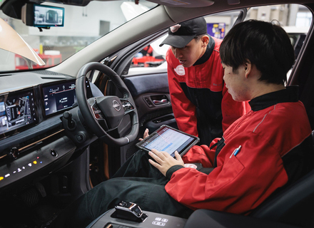 専門学校　浜松工科自動車大学校の特長２