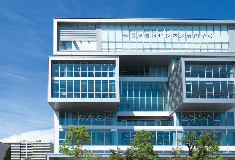 沼津情報・ビジネス専門学校の風景