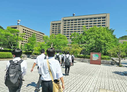 ＹＩＣ公務員専門学校の特長３
